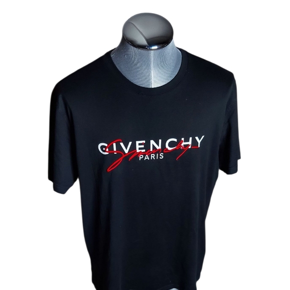 Givenchy | Cursive Logo Tee Shirt | 3D Embroidery Style | Black | Oversized - Picture 7 of 12